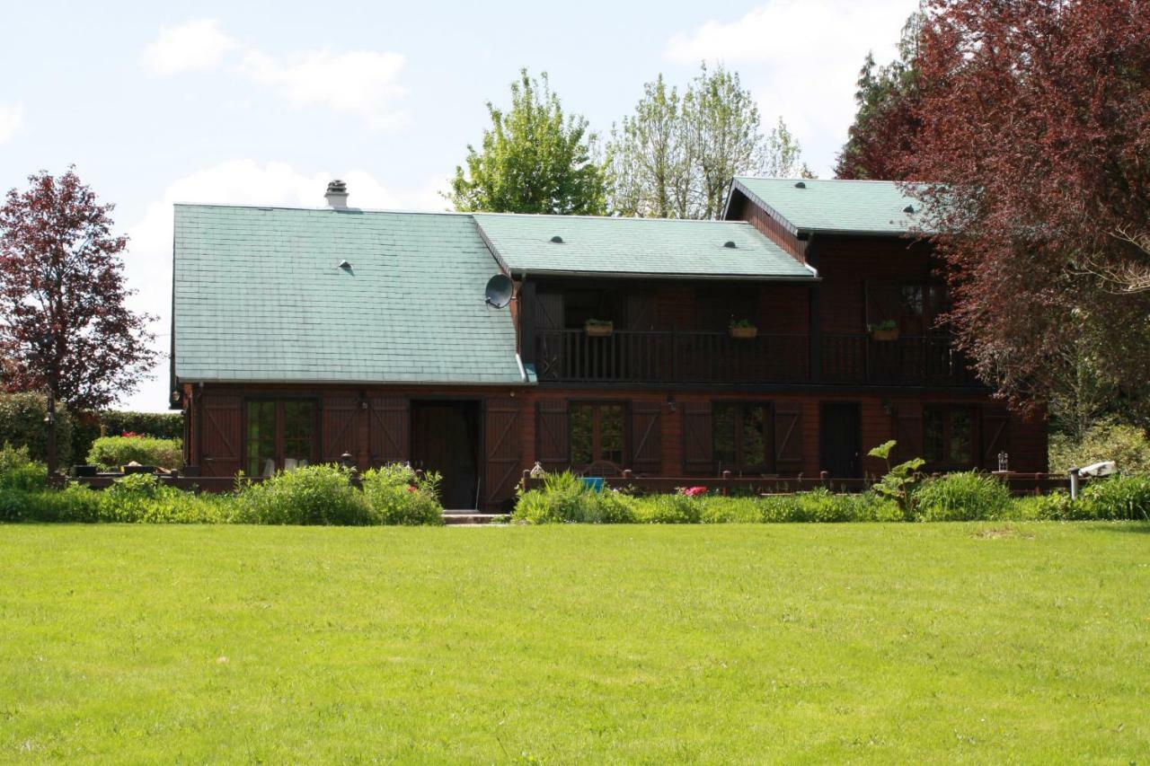 Spruce Lake Sauviat-sur-Vige エクステリア 写真